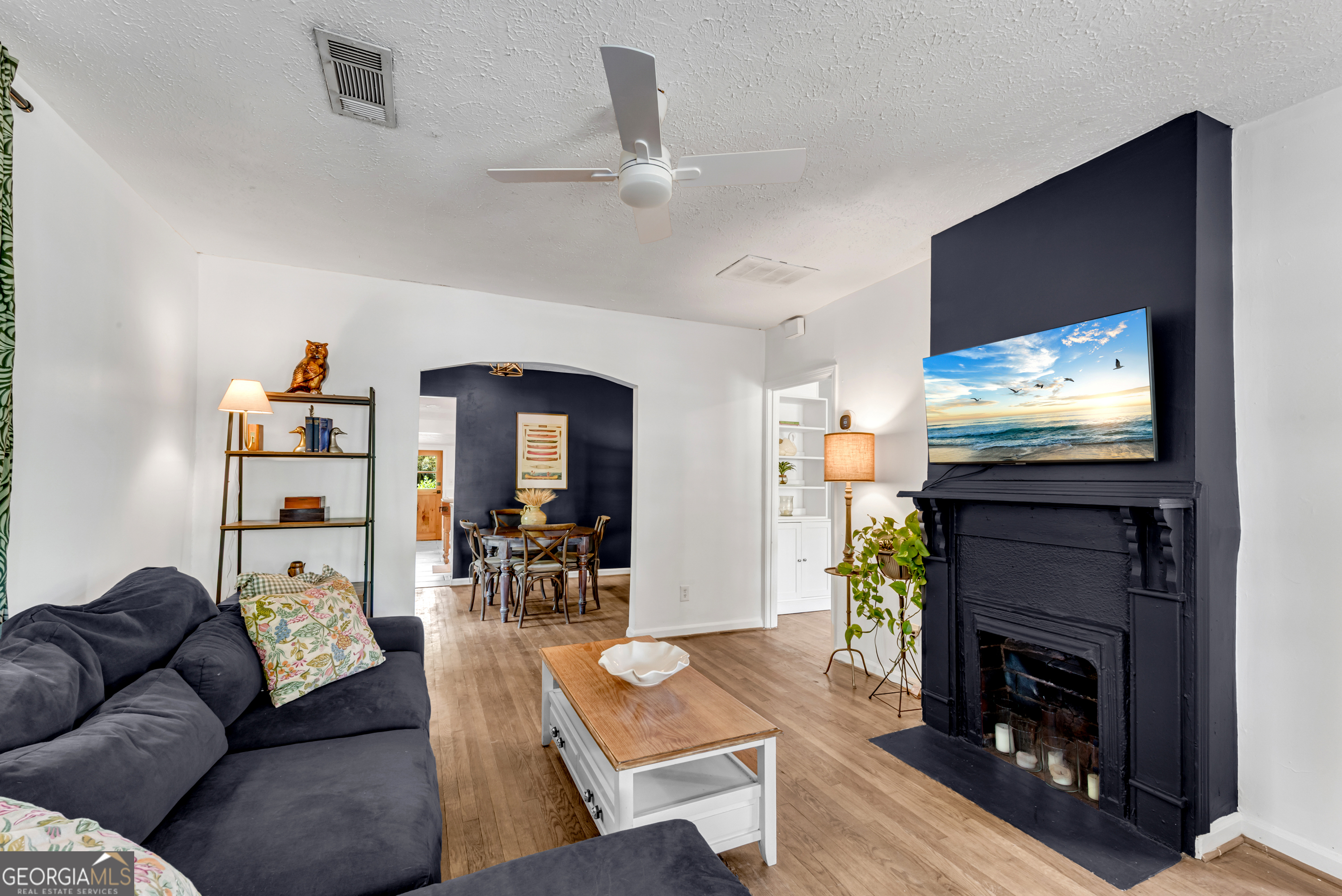 89 Mountain View RD NW