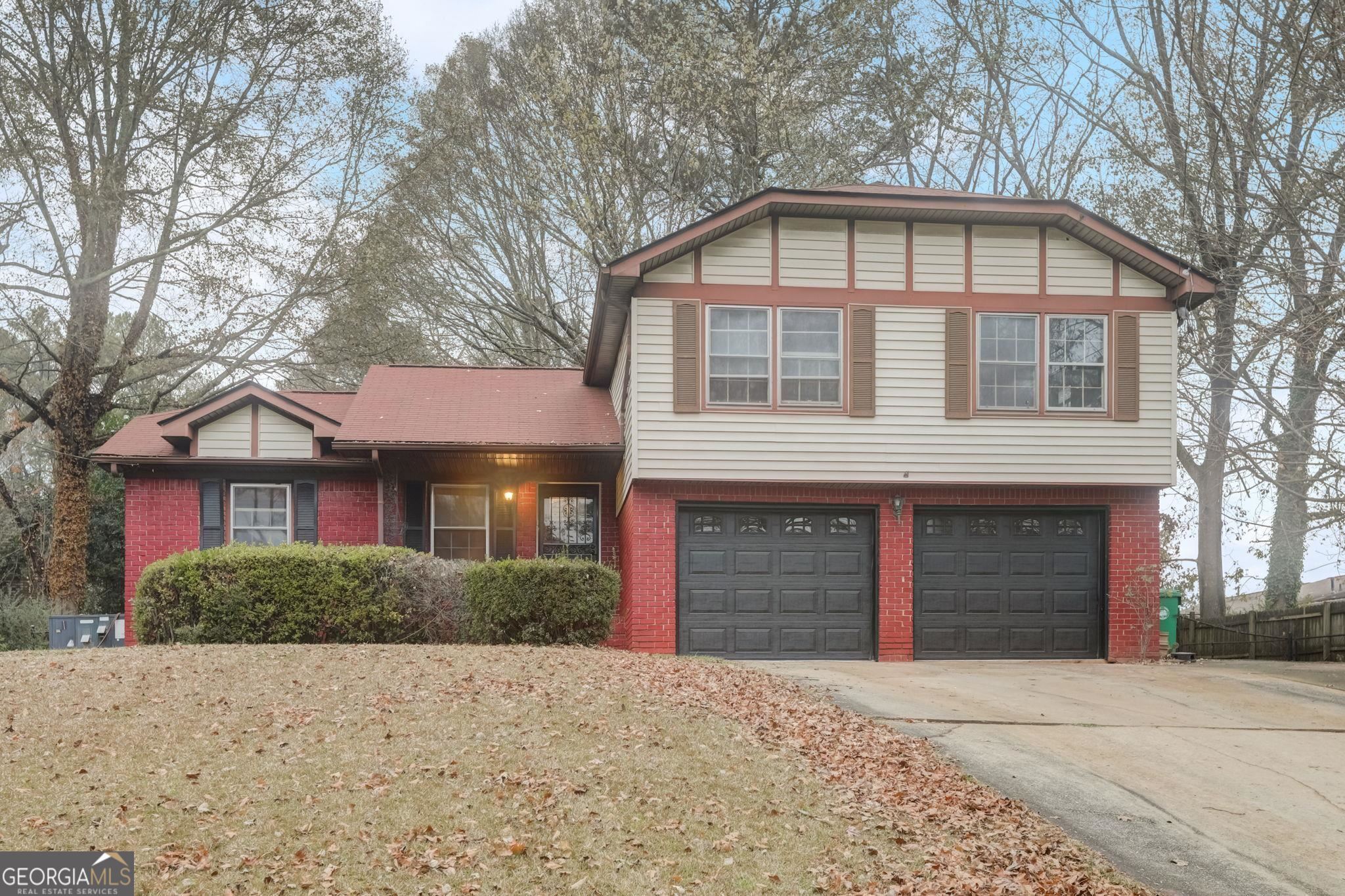 Great home in Stone Mountain, priced right! These 4 beds, 2 bath property is ready for its new owner to make it their own. Great family friendly floorplan in an established and quiet neighborhood. Amazing location close to major interstates, and all the conveniences of Stone Mountain, one of the great suburbs of Metro Atlanta. Tour in person or view our floorplans online.