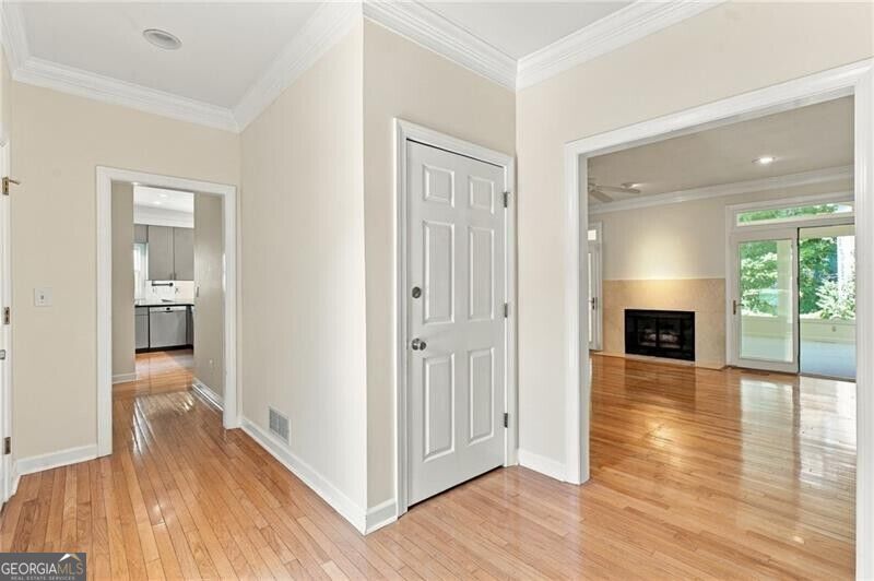 Photo of 26 Ridgemere Trace, Sandy Springs, GA 30328 (MLS # 10857676)