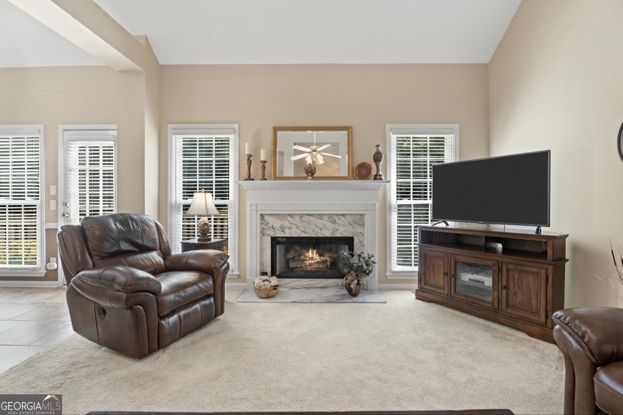 2545 Amberbrook LN