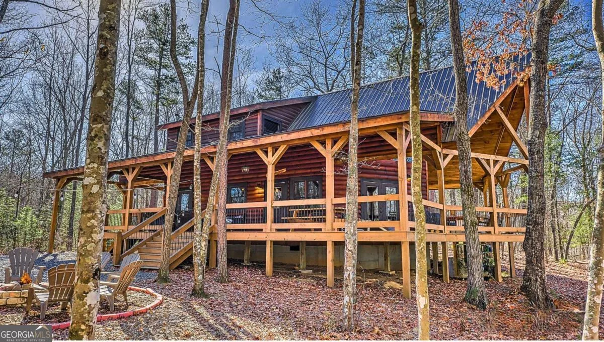 150 Laurel Trace