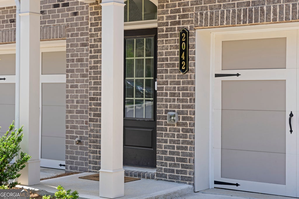 Photo of 2042 Violet Lane, Brookhaven, GA 30319 (MLS # 10832390)