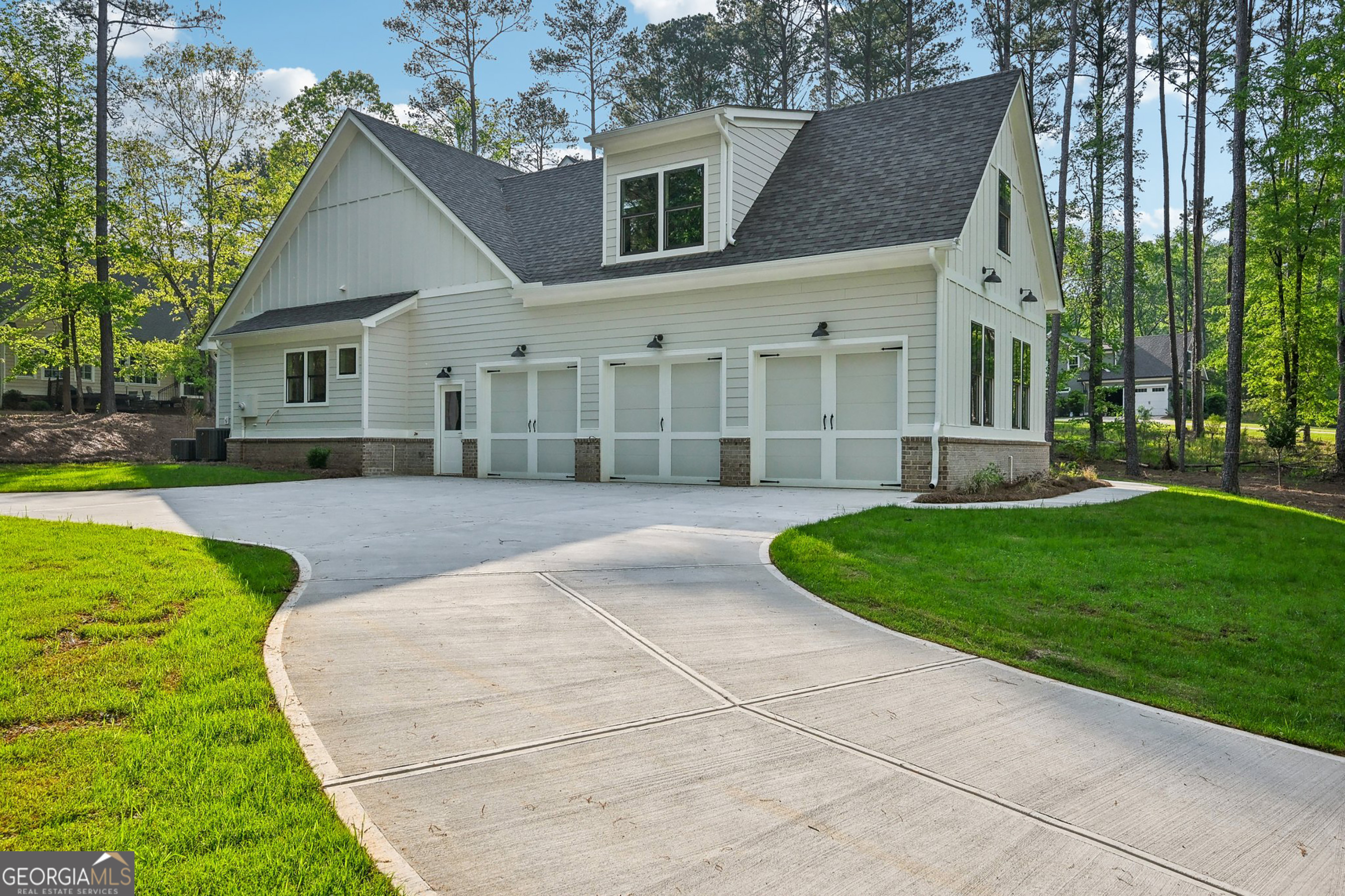 1020 Oak Valley RD