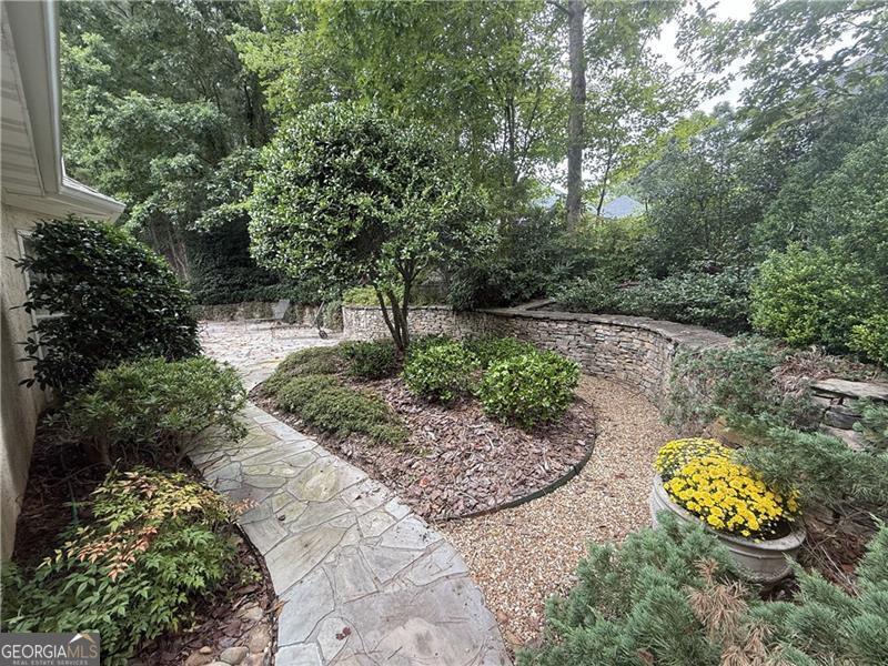 5700 Grove Point RD