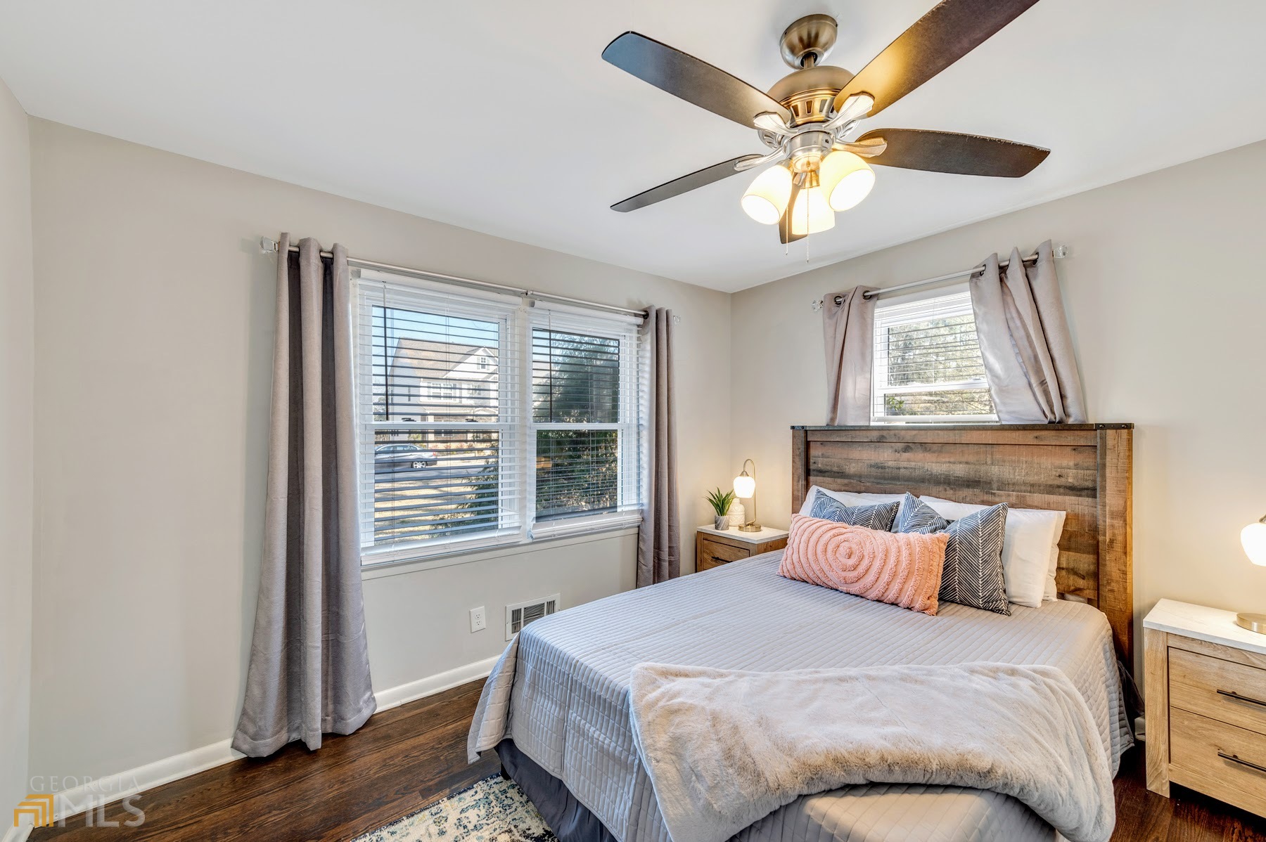Addison Heights - Residential Lease