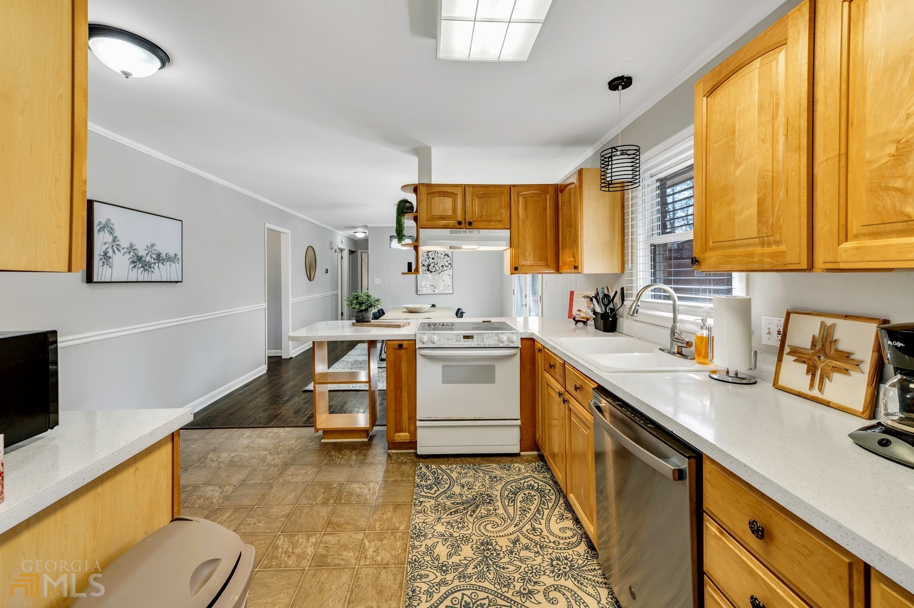 Addison Heights - Residential Lease