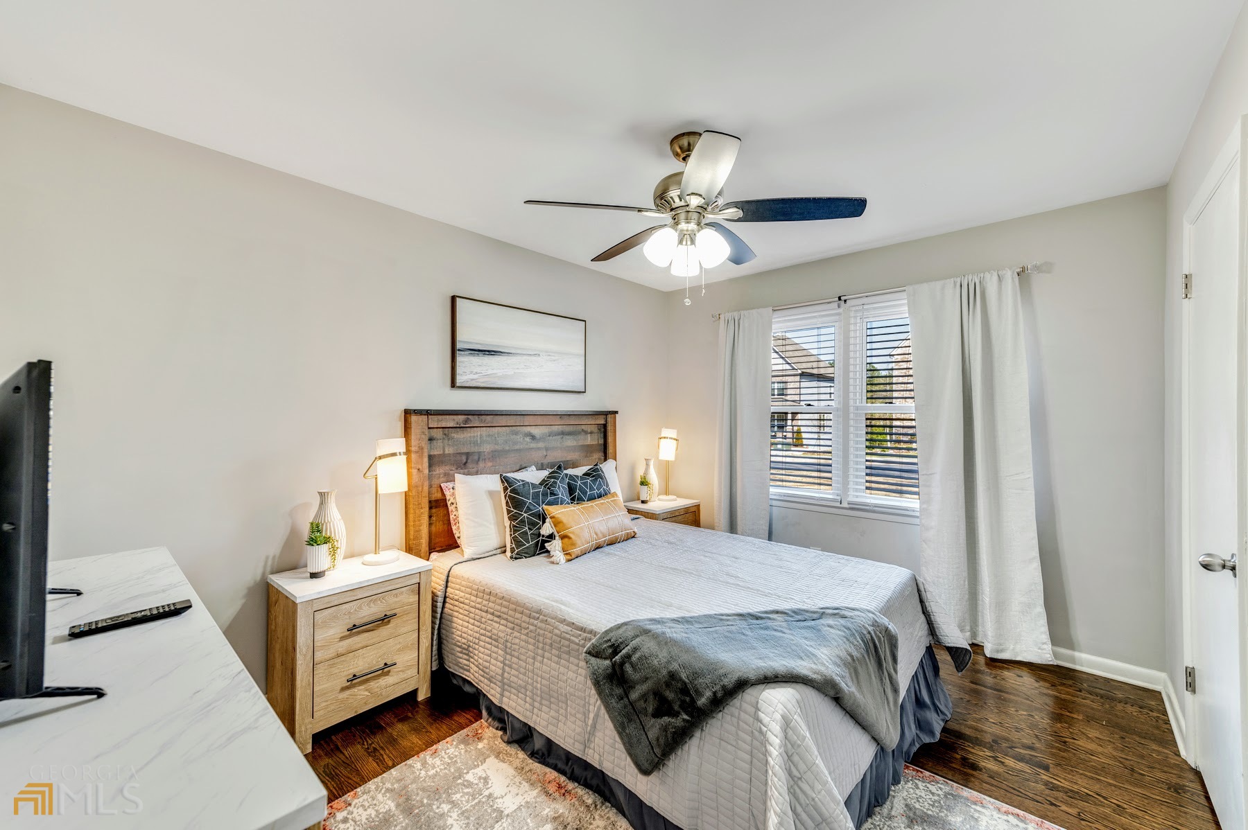 Addison Heights - Residential Lease