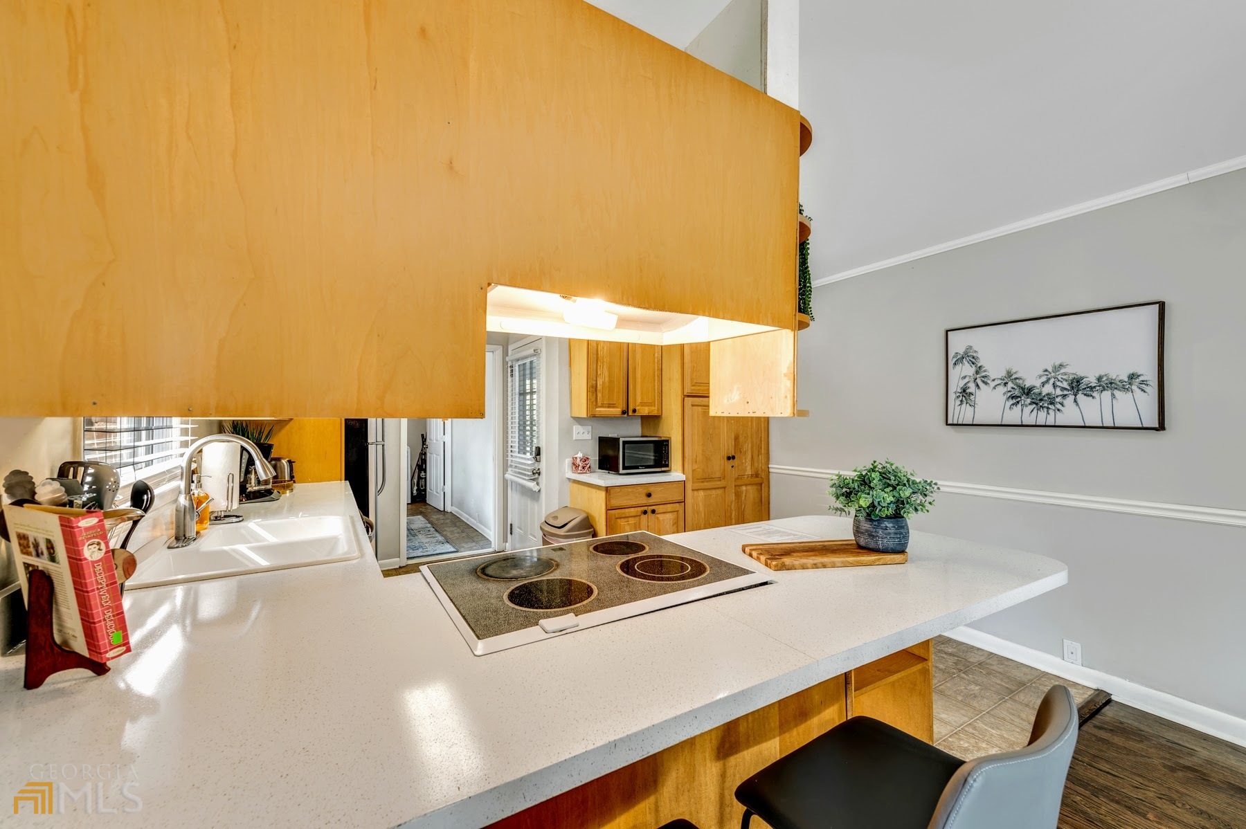 Addison Heights - Residential Lease