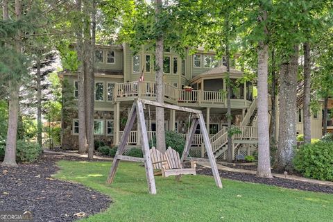 A home in Hiawassee