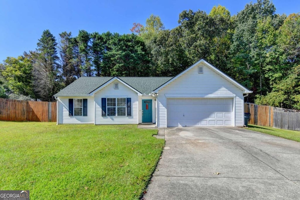 Photo of 5295 Hillcrest Glenn Drive, Sugar Hill, GA 30518 (MLS # 10873965)