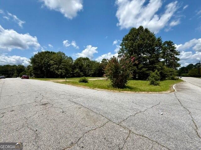 8465 Kendrick RD