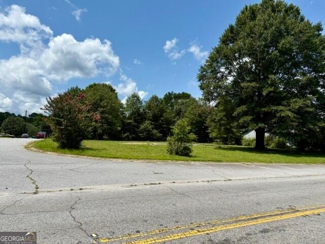8465 Kendrick RD