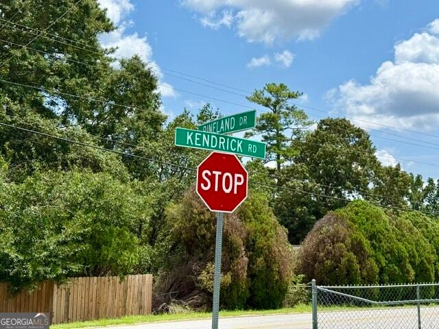 8465 Kendrick RD