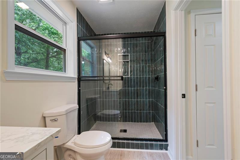 8432 Magnolia DR
