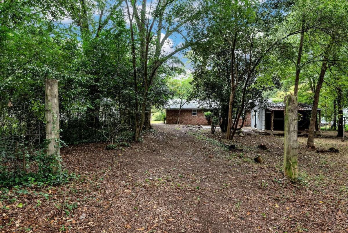Madison Chase - Residential