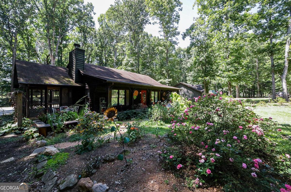 Photo 46 of 51 of 200 Bentwood TRL house