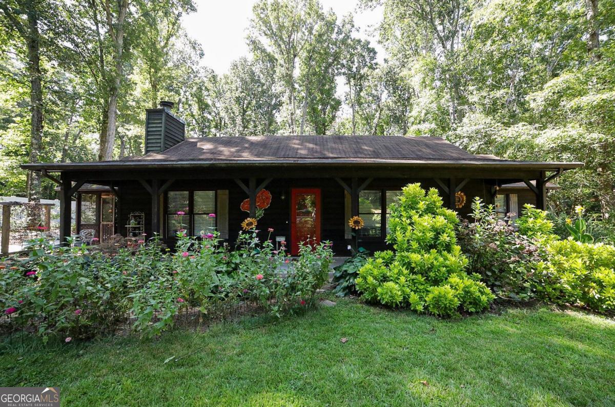 Photo 2 of 51 of 200 Bentwood TRL house