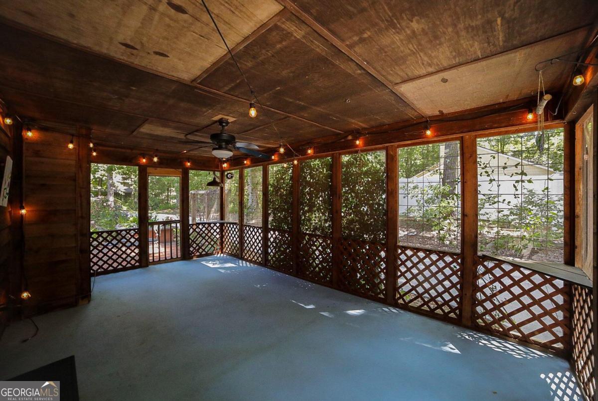 Photo 25 of 51 of 200 Bentwood TRL house