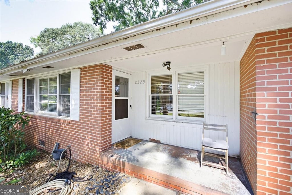 Photo of 2329 Engineers Drive SE, Marietta, GA 30067 (MLS # 10876211)
