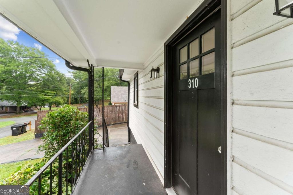 Photo of 310 Bonaire Street, Cartersville, GA 30120 (MLS # 10580484)