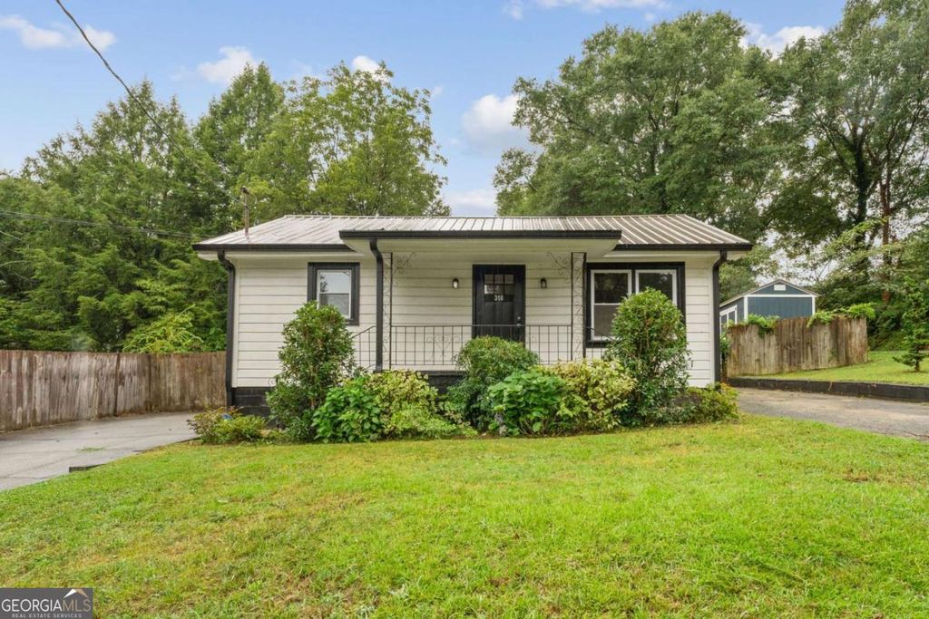 Photo of 310 Bonaire Street, Cartersville, GA 30120 (MLS # 10580484)