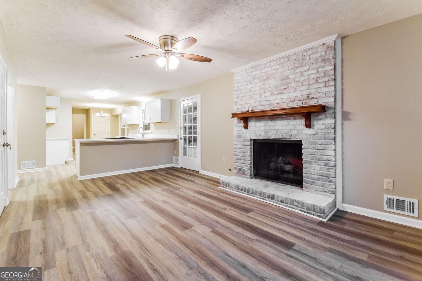 3119 Windfield CIR