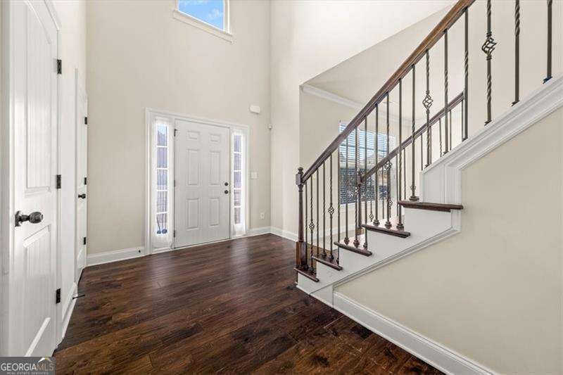 3257 Alhambra CIR