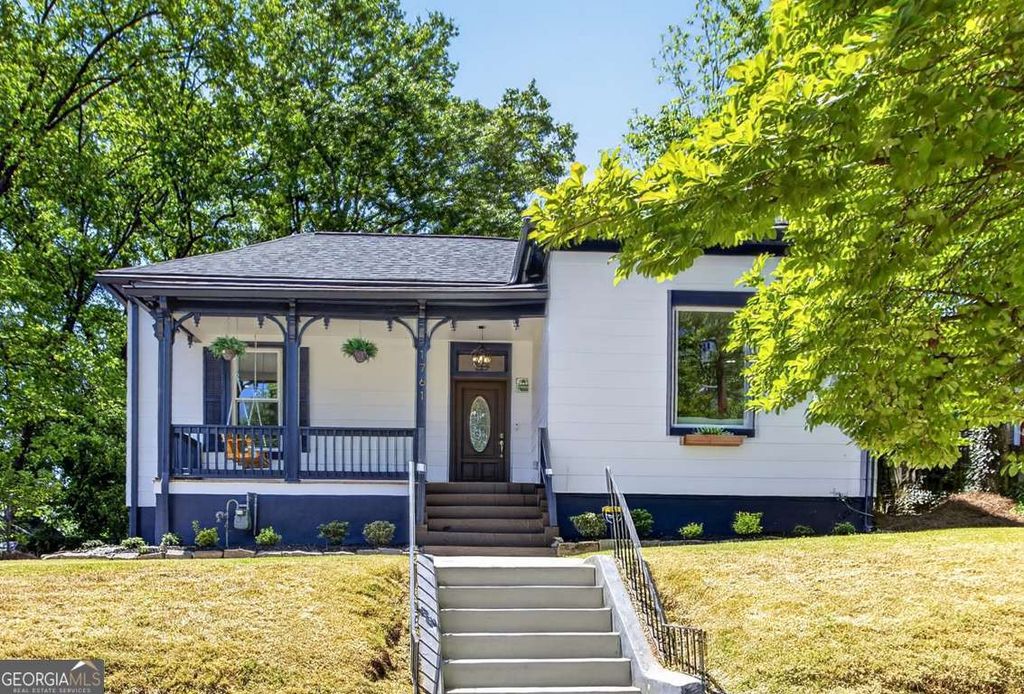 Photo of 1761 Hosea L Williams Drive SE, Atlanta, GA 30317 (MLS # 10738006)