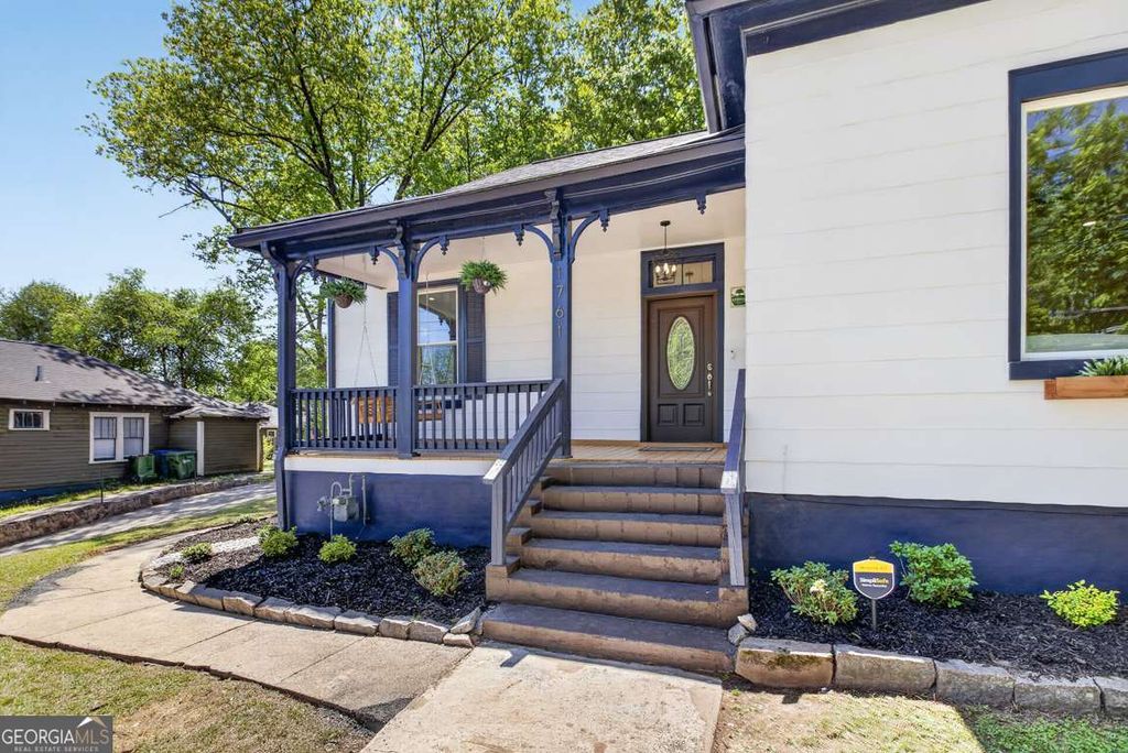 Photo of 1761 Hosea L Williams Drive SE, Atlanta, GA 30317 (MLS # 10738006)