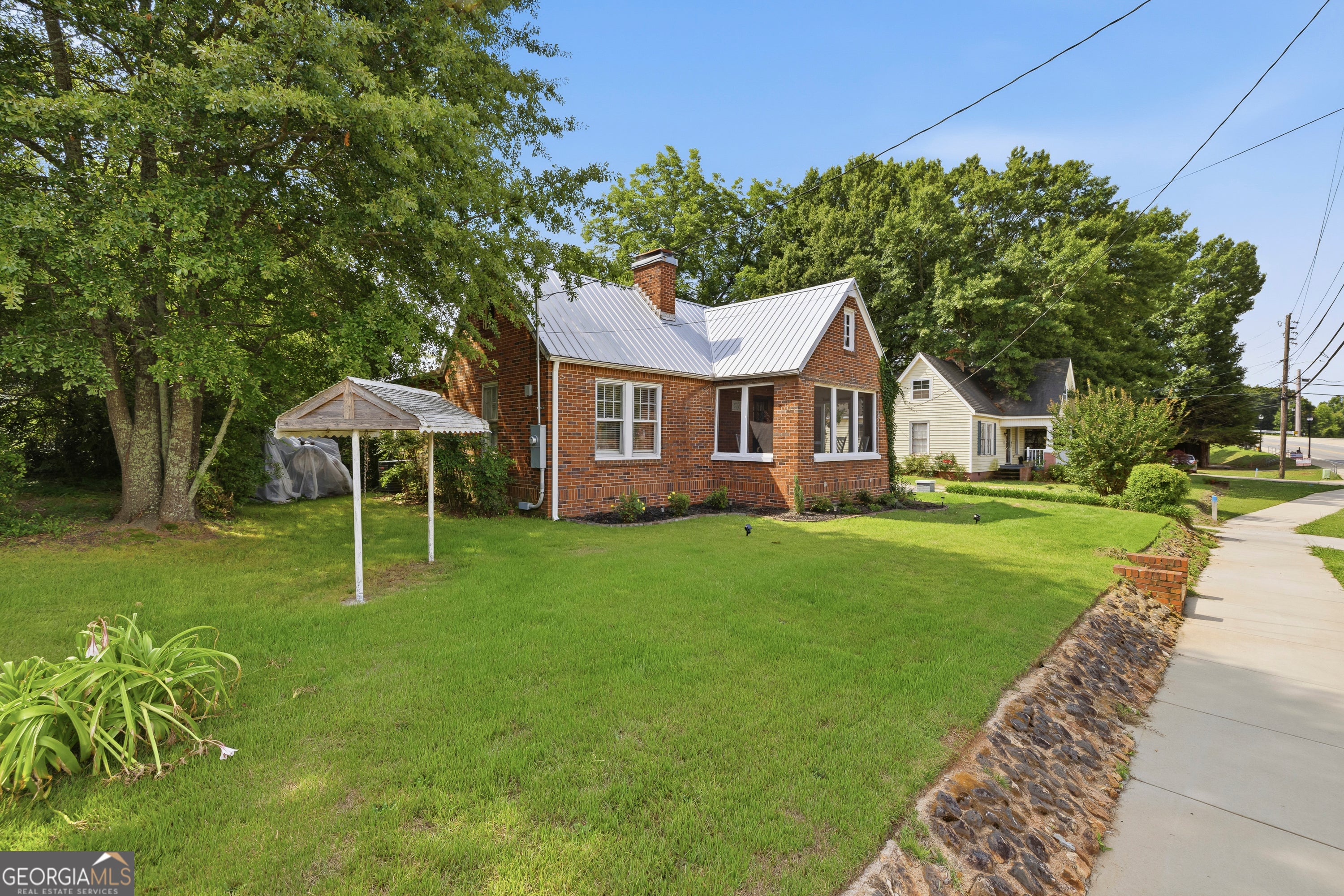 274 S Cherokee RD