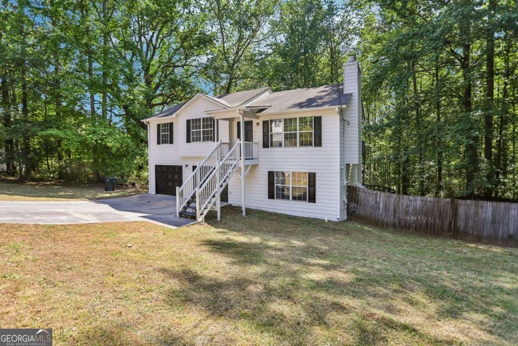 Photo of 43 Gina Court, Hiram, GA 30141 (MLS # 10740920)