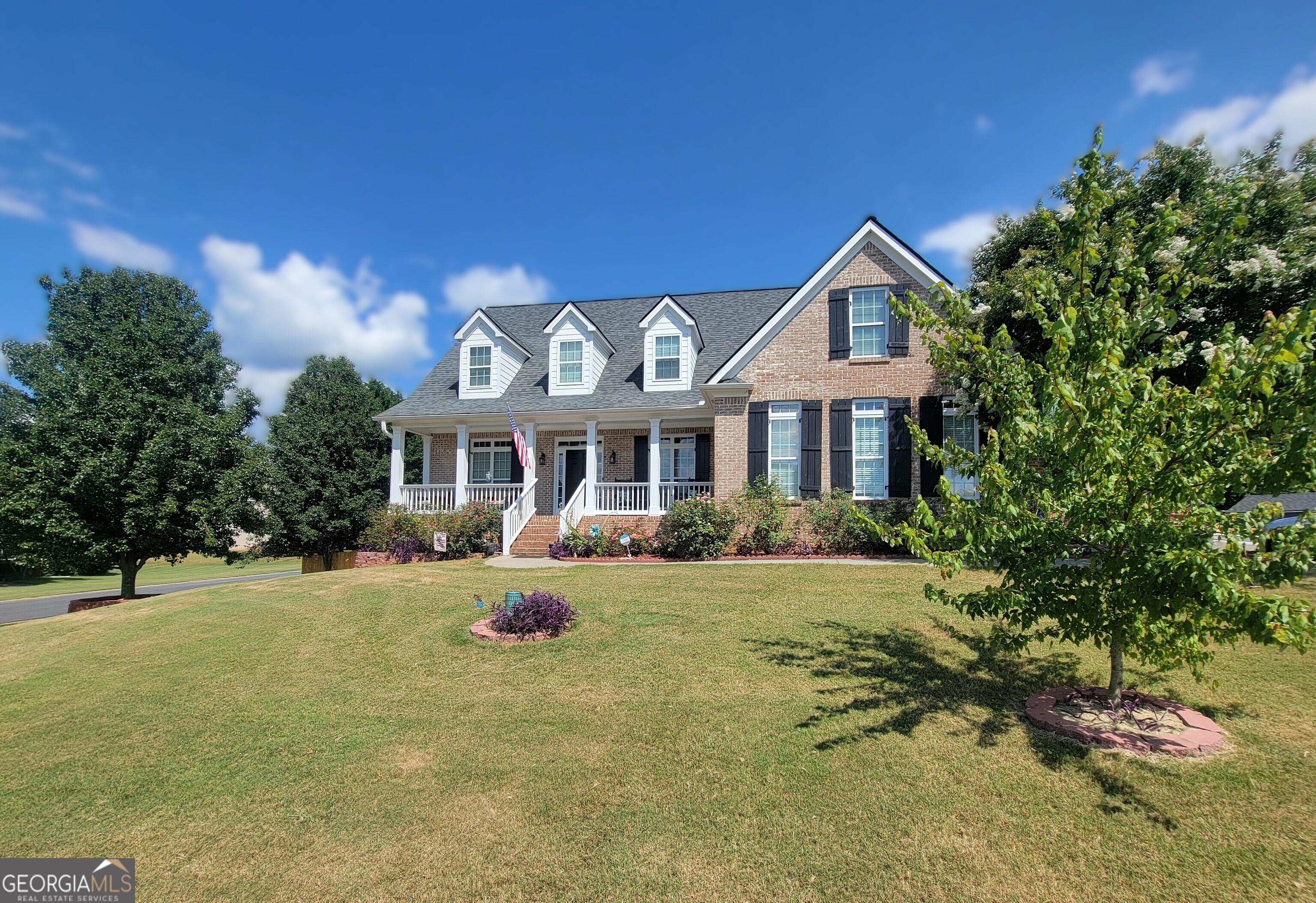 Charming 1.5-Story Home with Full Daylight Basement and Private Fenced Backyard. Welcome to this beautifully maintained home offering an owners suite with attached updated bathroom on the main level, 3 bedrooms upstairs along with a loft area providing additional flex space; perfect for a second living area, reading nook, etc. As you walk thru the front entrance from the covered porch you are greeted with a view to the warm and inviting living room featuring a fireplace with gas logs, dramatic high ceilings and views to the large backyard. The main floor also boasts a dedicated dining room, a bright breakfast area, and a well-appointed kitchen designed for both function and style with newer granite counters and backsplash. Downstairs, a full basement offers endless potential for storage, a home gym, or future expansion with areas already wired for a kitchen and plumbed/stubbed for a full bathroom. Outside, enjoy the privacy of a new fenced backyard-perfect for entertaining, pets, outdoor activities, or peaceful evenings under the stars. This home is located in a neighborhood with Three community pools, playgrounds, tennis courts, a fitness center, and a clubhouse. This home combines comfort, functionality, and room to grow-don't miss the chance to make it yours.