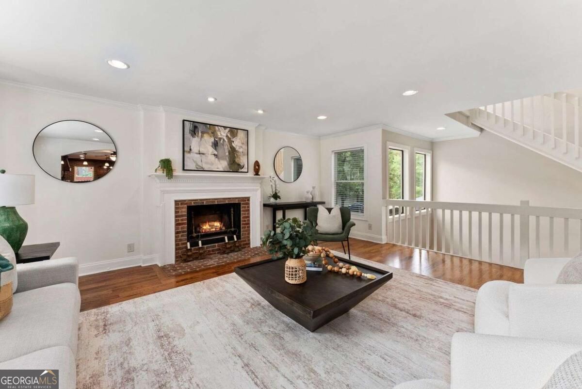 18 Basswood CIR
