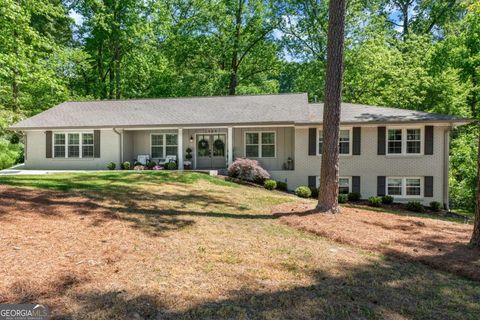 Photo of 2489 Brookcliff Way NE, Atlanta, GA 30345 (MLS # 10739474)