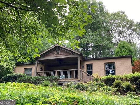 49 Putnam CIR NE Atlanta GA 30342