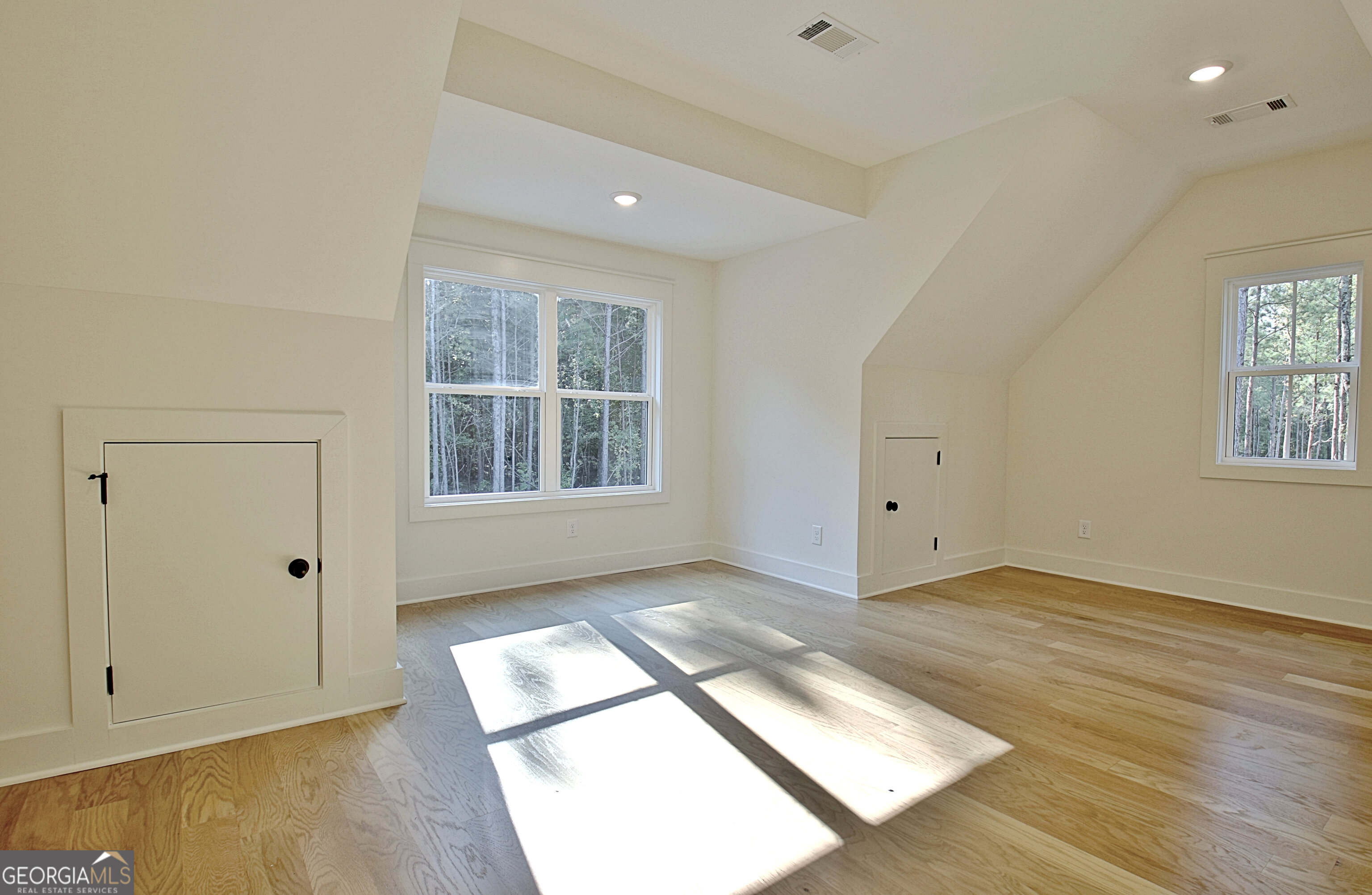 Sharpsburg, Georgia 30277, United States, 5 Bedrooms Bedrooms, ,5 BathroomsBathrooms,Residential,Active,110650