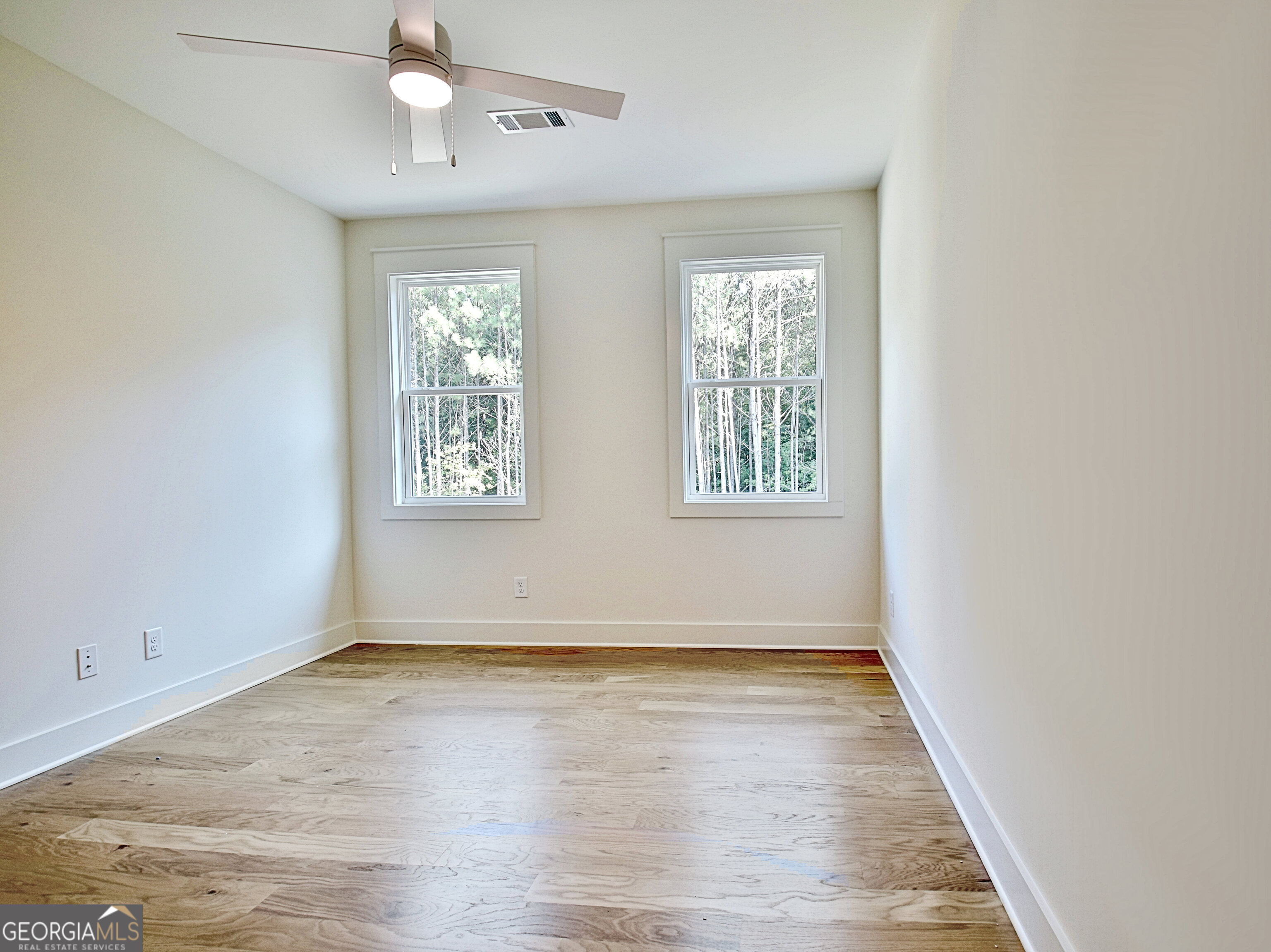 Sharpsburg, Georgia 30277, United States, 5 Bedrooms Bedrooms, ,5 BathroomsBathrooms,Residential,Active,110650