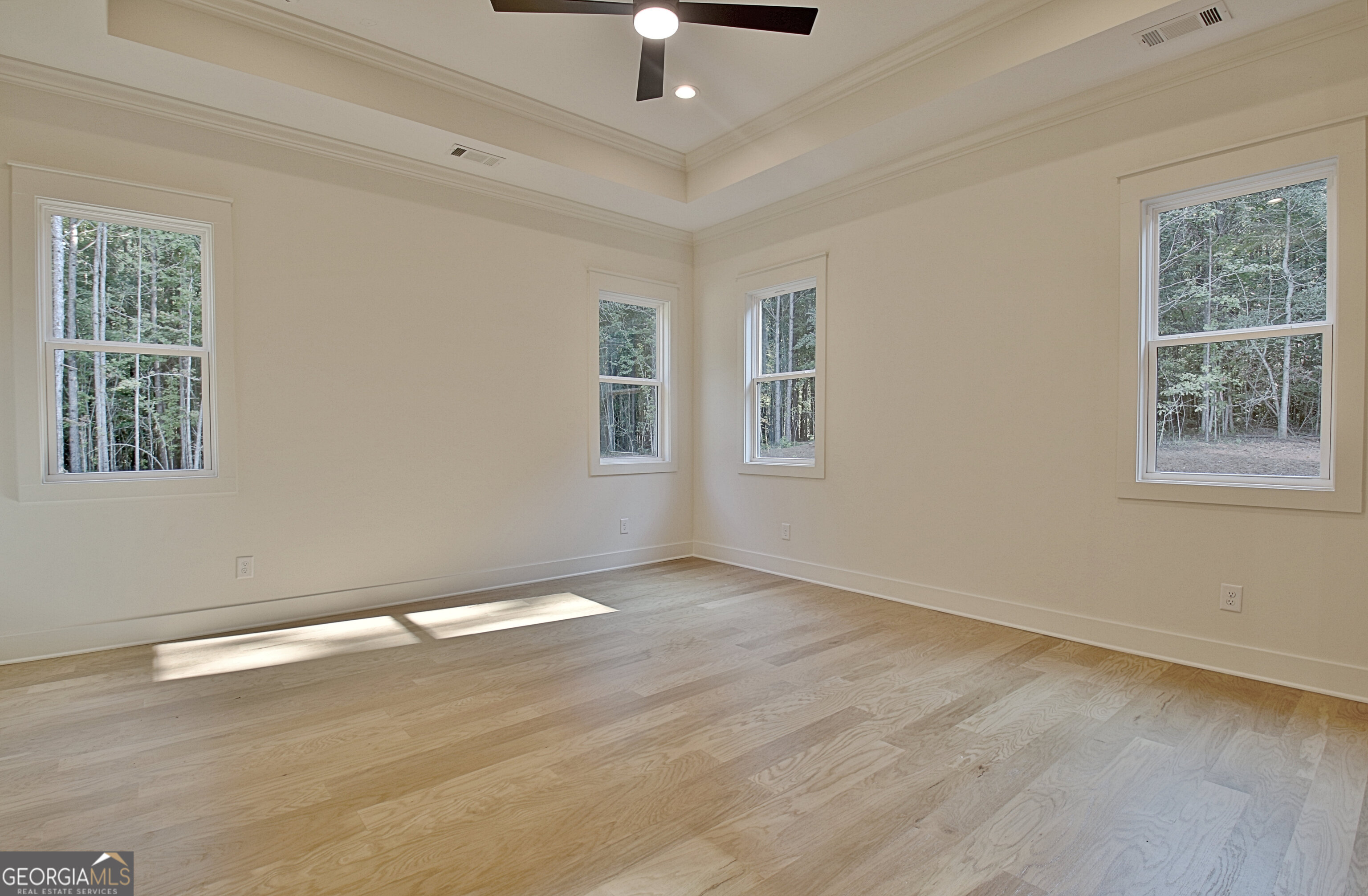 Sharpsburg, Georgia 30277, United States, 5 Bedrooms Bedrooms, ,5 BathroomsBathrooms,Residential,Active,110650