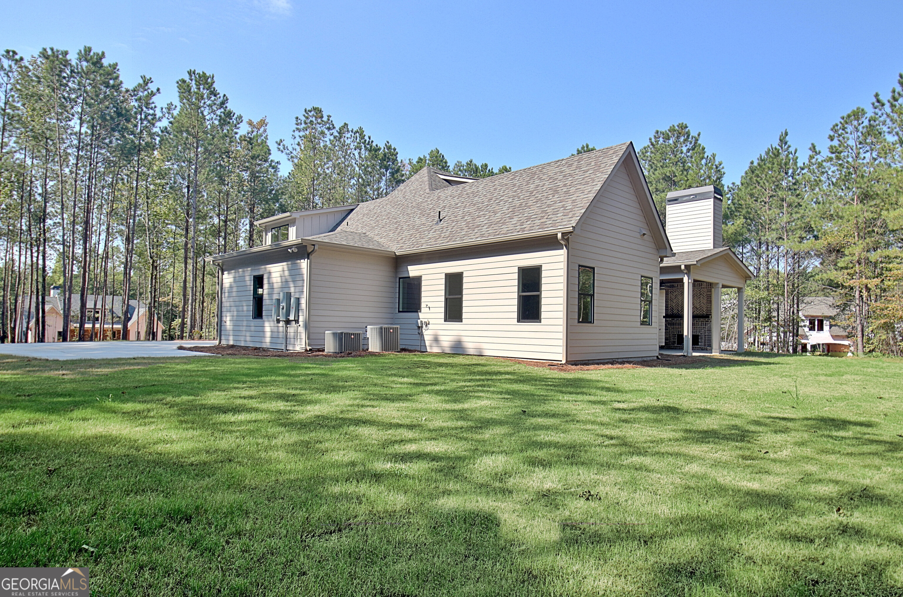 Sharpsburg, Georgia 30277, United States, 5 Bedrooms Bedrooms, ,5 BathroomsBathrooms,Residential,Active,110650