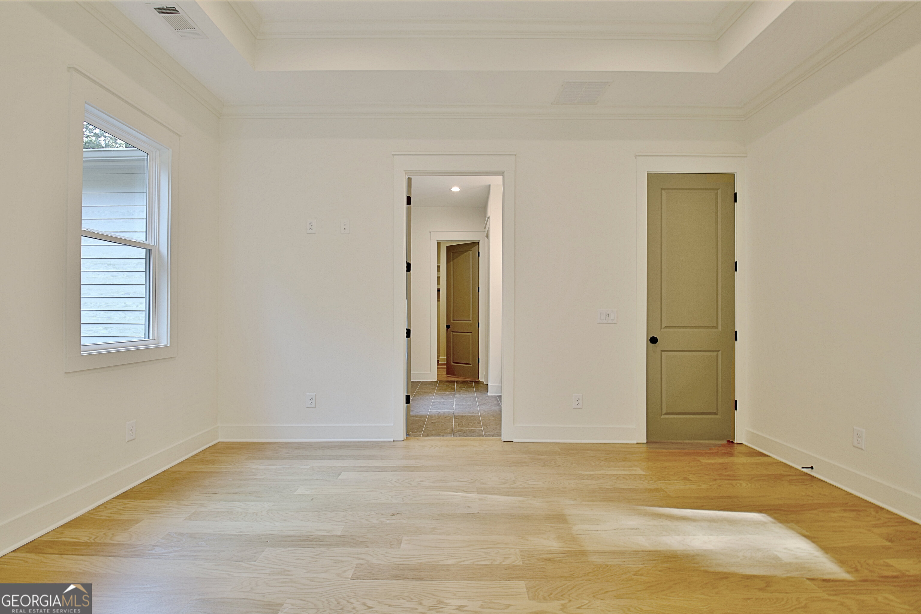 Sharpsburg, Georgia 30277, United States, 5 Bedrooms Bedrooms, ,5 BathroomsBathrooms,Residential,Active,110650