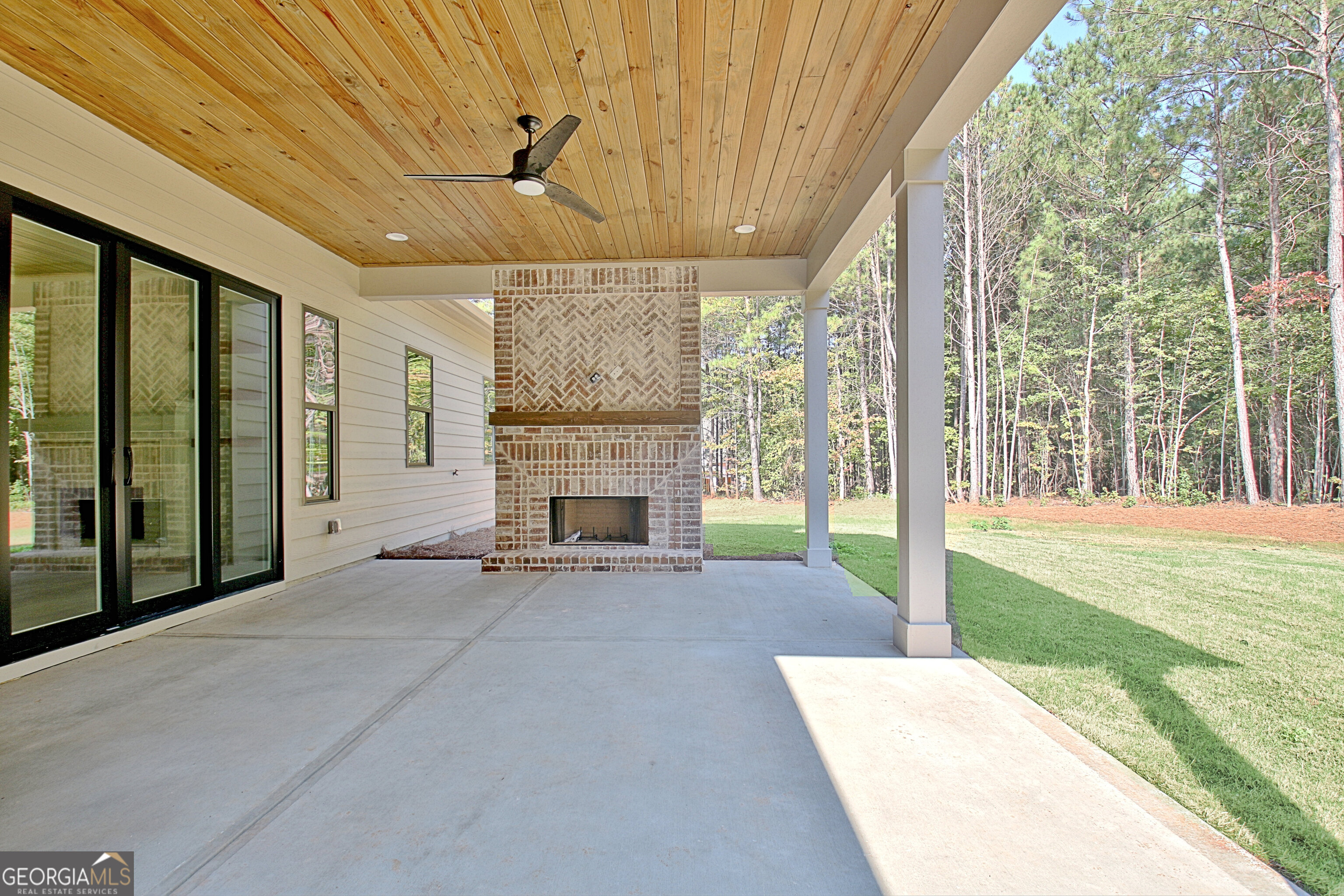 Sharpsburg, Georgia 30277, United States, 5 Bedrooms Bedrooms, ,5 BathroomsBathrooms,Residential,Active,110650