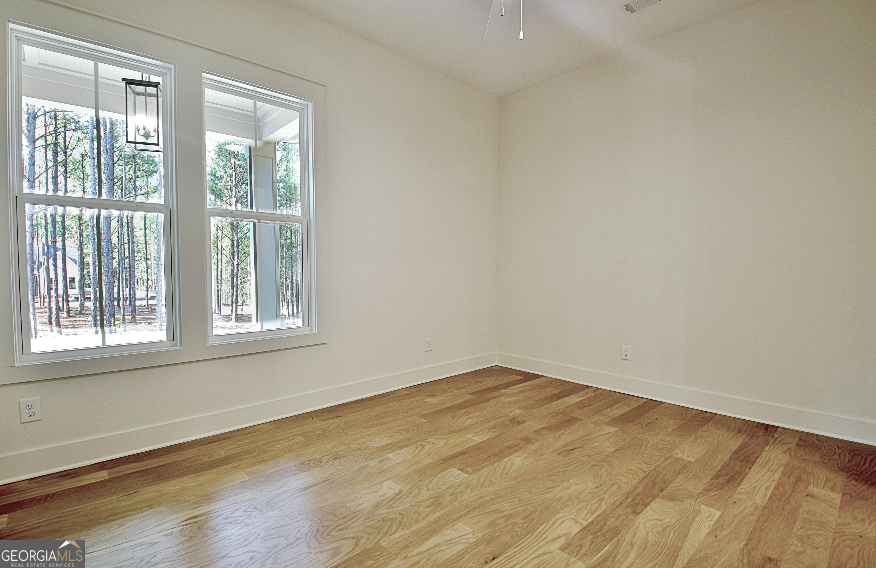 Sharpsburg, Georgia 30277, United States, 5 Bedrooms Bedrooms, ,5 BathroomsBathrooms,Residential,Active,110650