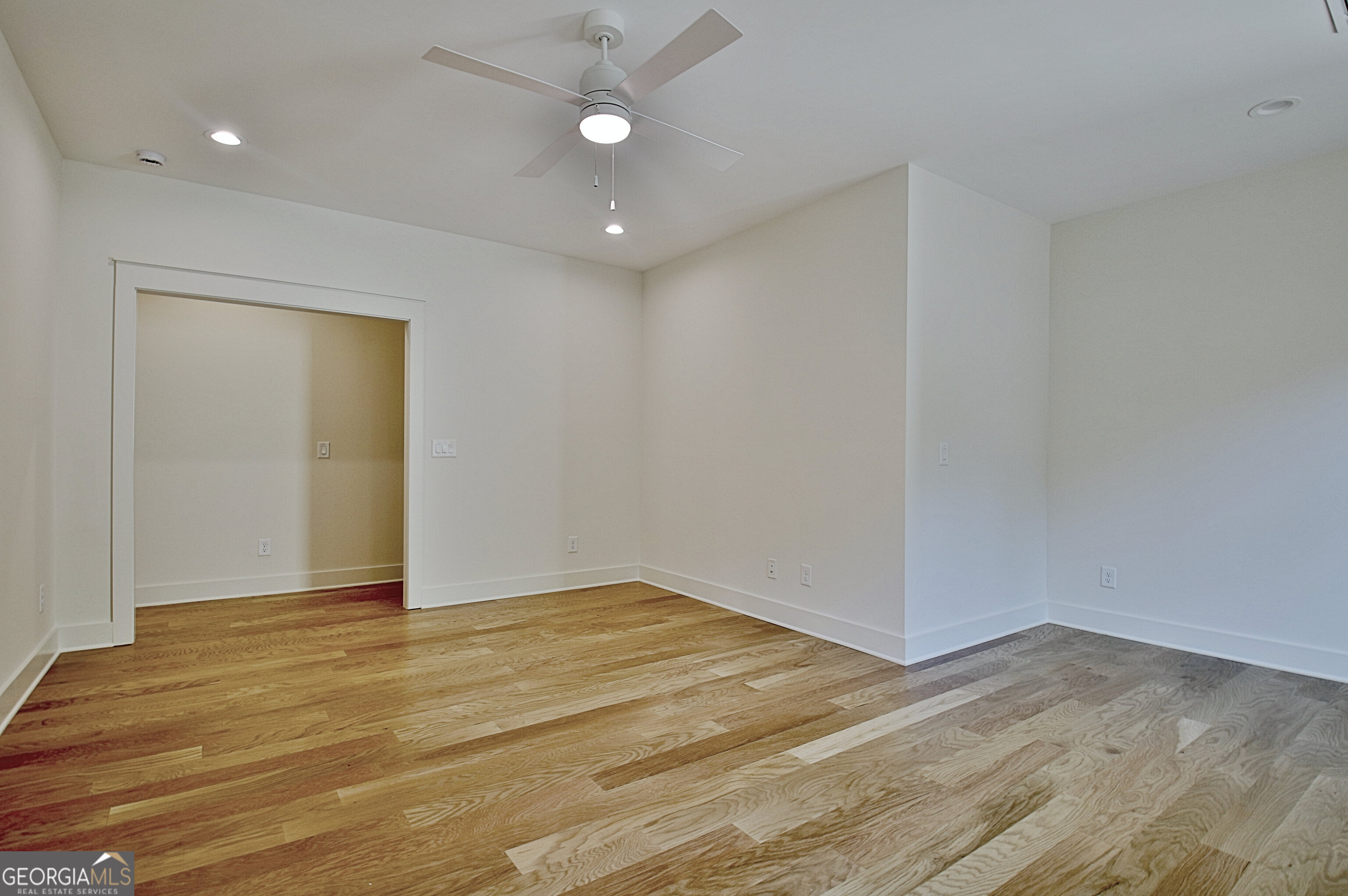 Sharpsburg, Georgia 30277, United States, 5 Bedrooms Bedrooms, ,5 BathroomsBathrooms,Residential,Active,110650