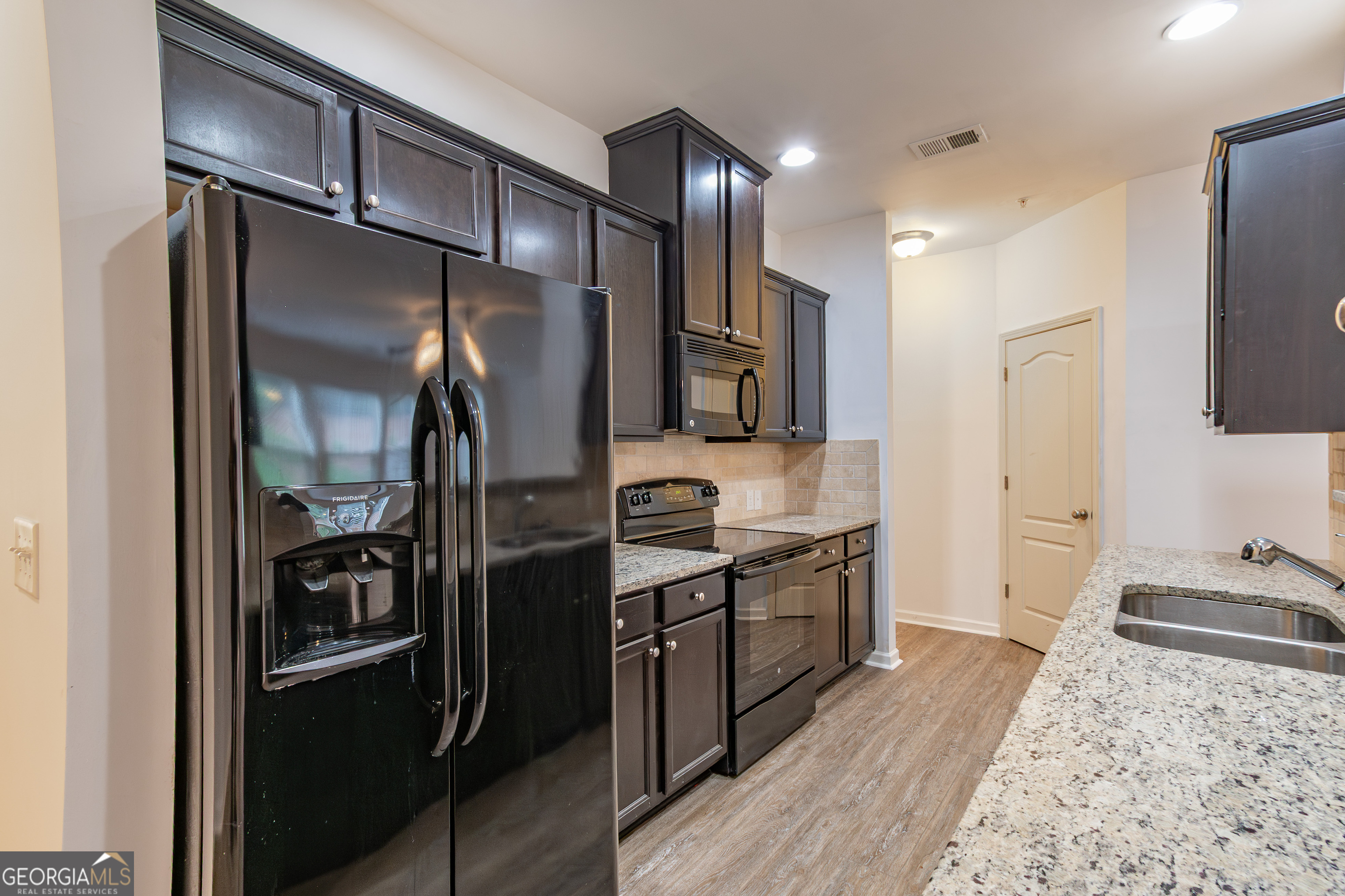 Norcross, Georgia 30093, United States, 3 Bedrooms Bedrooms, ,3 BathroomsBathrooms,Residential,Active,154661