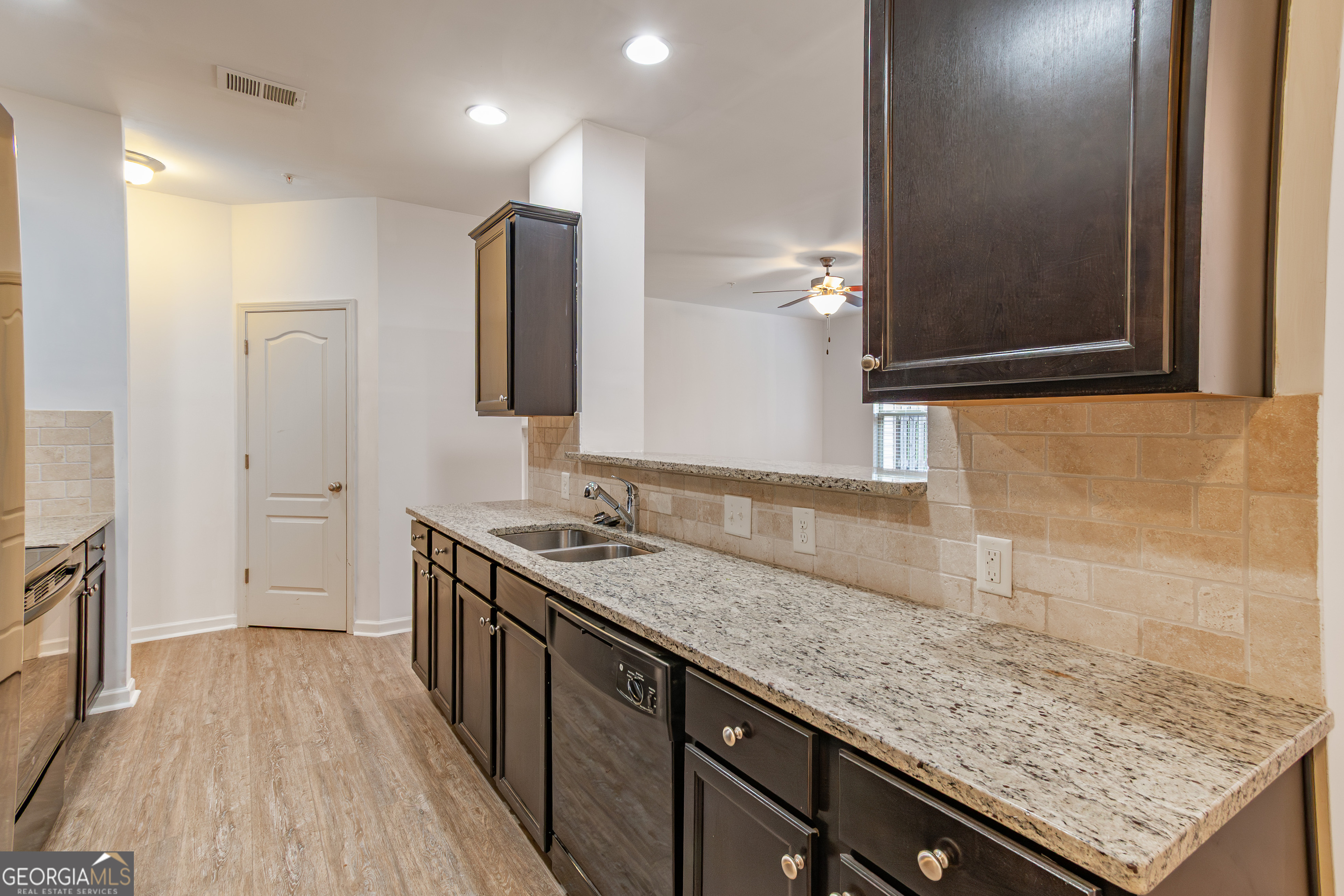 Norcross, Georgia 30093, United States, 3 Bedrooms Bedrooms, ,3 BathroomsBathrooms,Residential,Active,154661