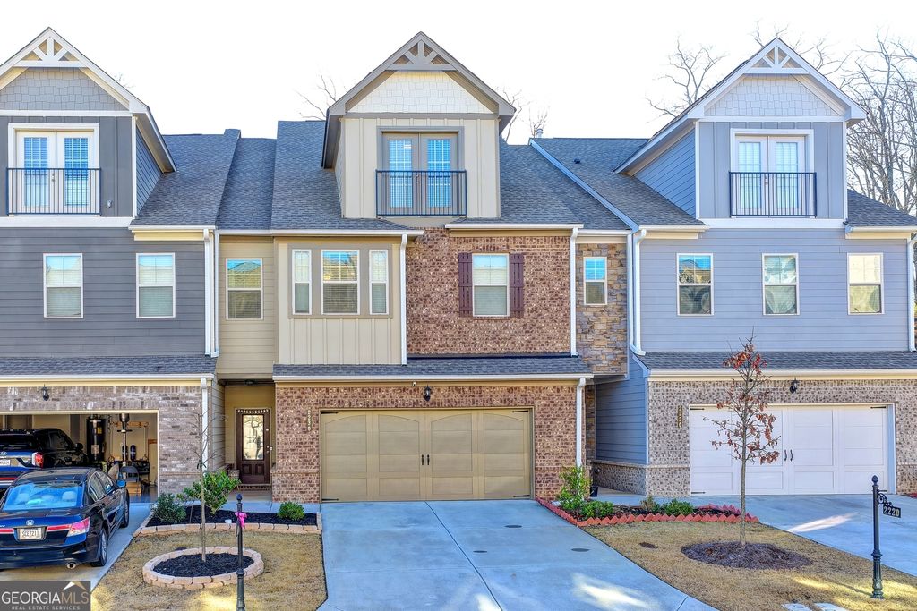 Photo of 2230 Manor Pointe Drive, Cumming, GA 30041 (MLS # 10671968)