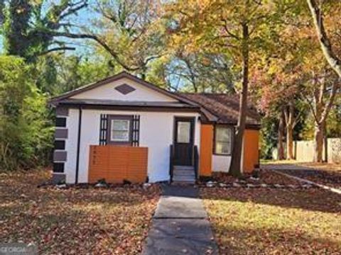 2977 5th ST SW Atlanta GA 30315