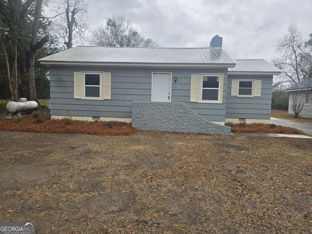 Photo of 708 N Church Street, Dublin, GA 31021 (MLS # 10687328)