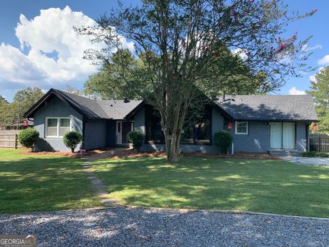 Photo of 20 Collier Road NE, Rome, GA 30165 (MLS # 10605393)