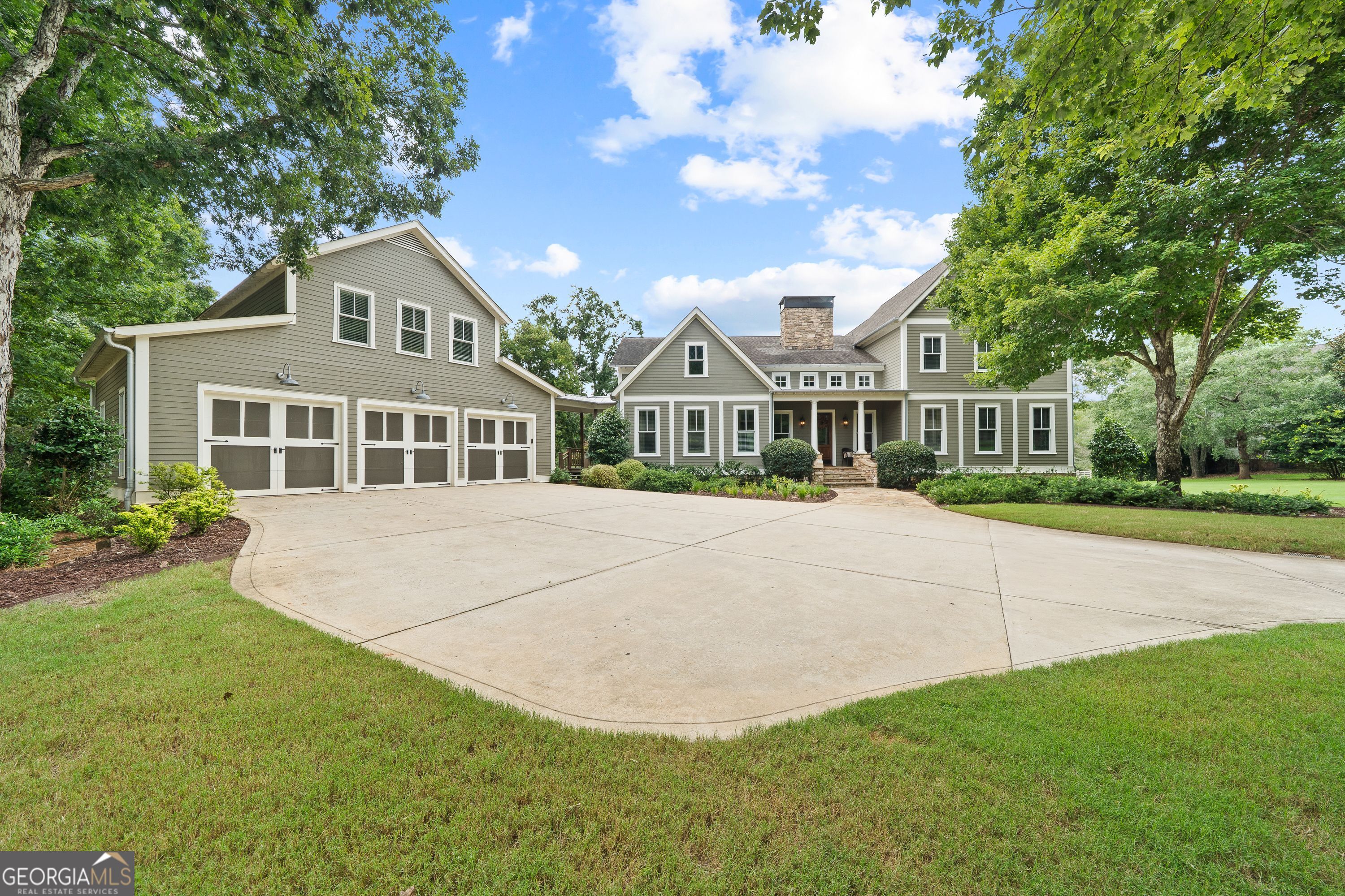 108 Walking Horse LN